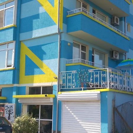 Къща За Гости Синьо Лято Pomorie Extérieur photo