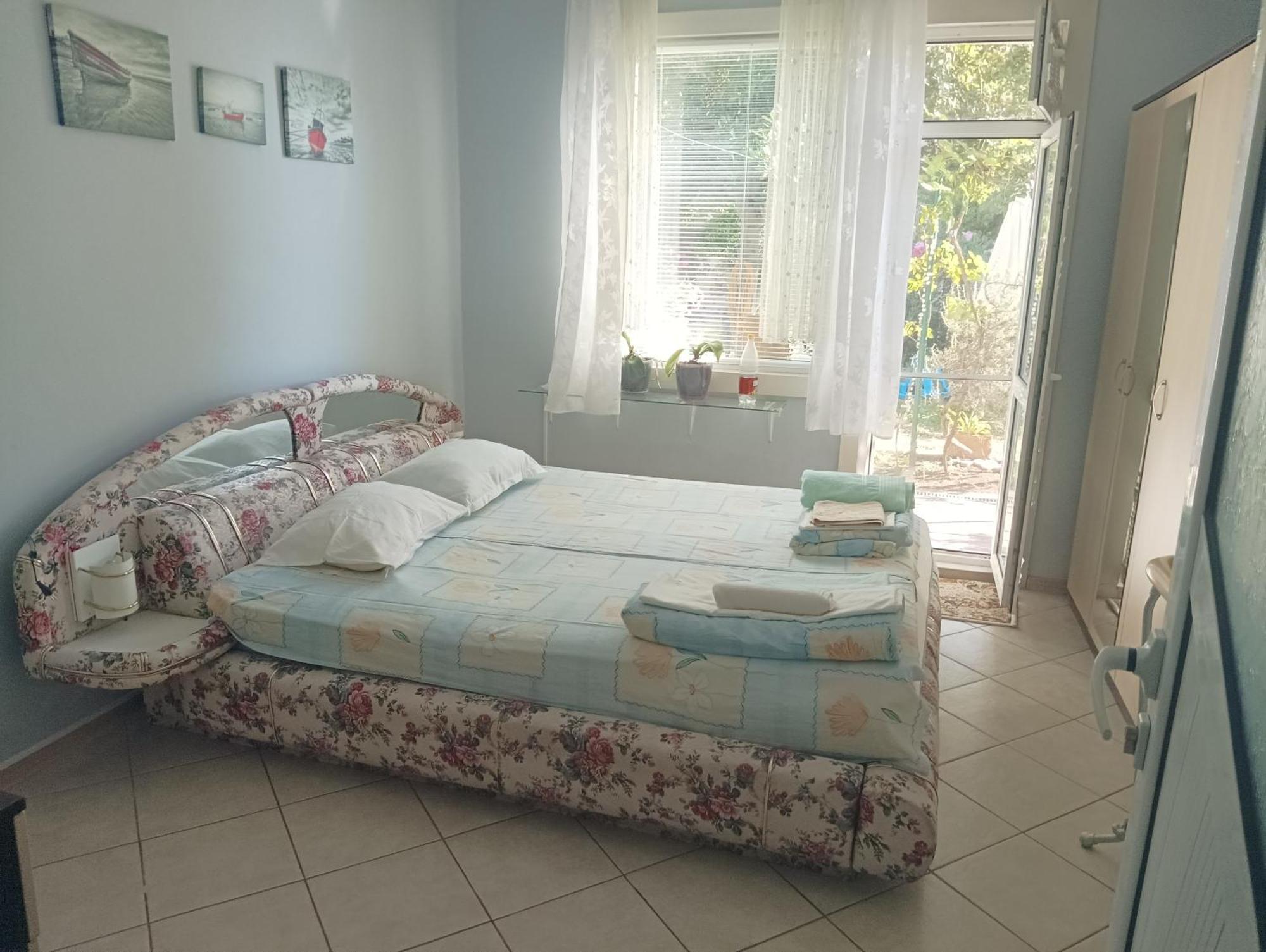 Къща За Гости Синьо Лято Pomorie Extérieur photo